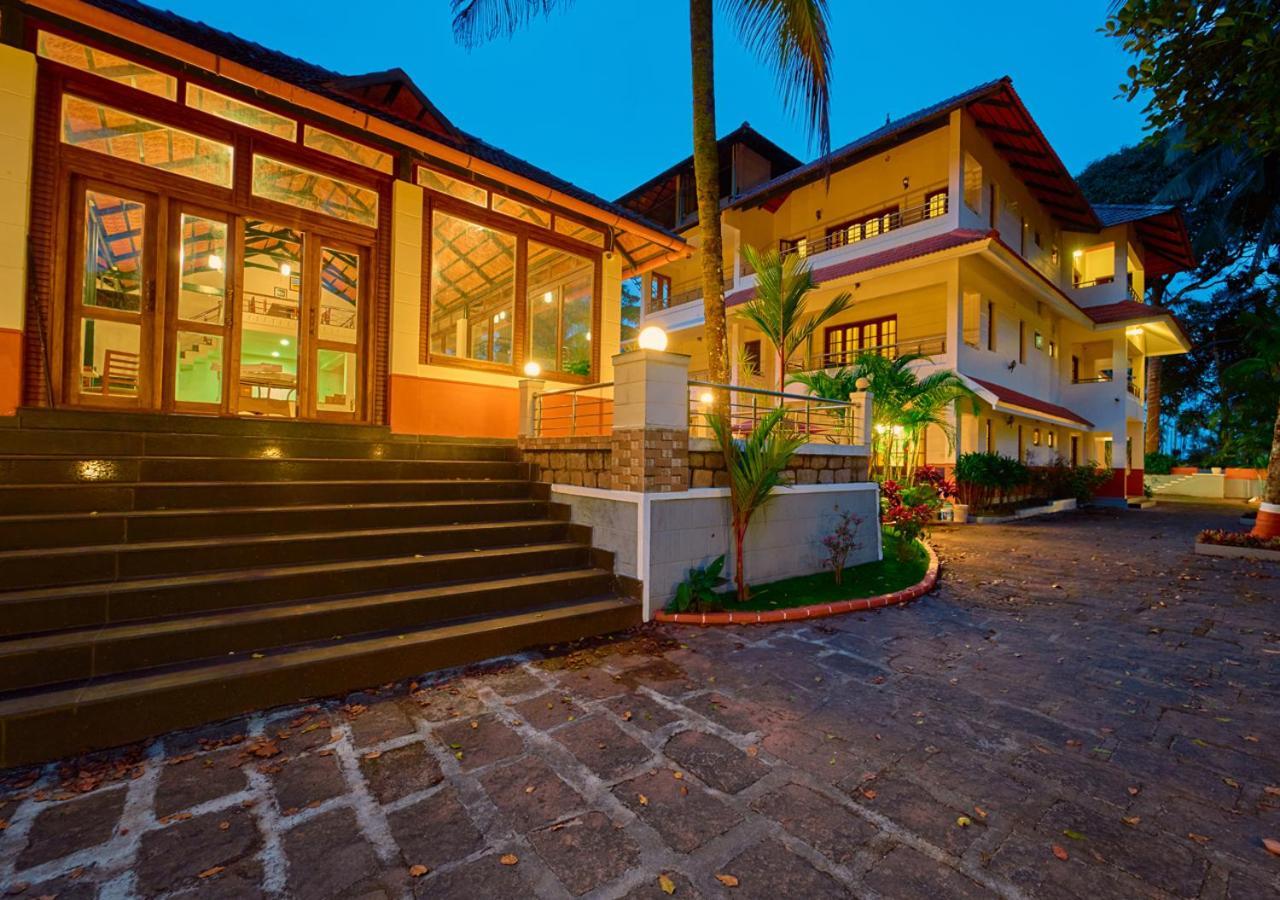 Ushasree Wayanad Heritage Premium Pool Resort By Voye Homes Ambalavayal Esterno foto