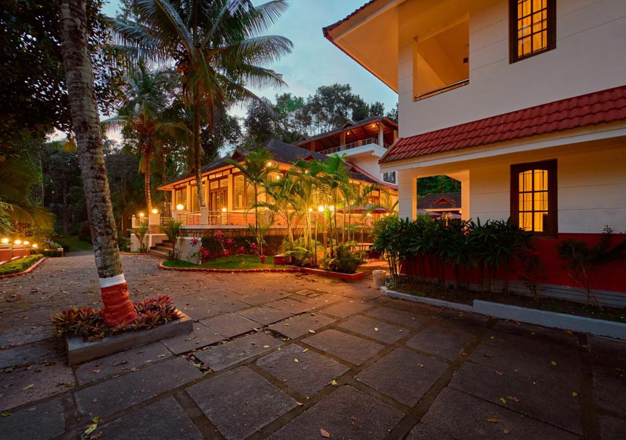 Ushasree Wayanad Heritage Premium Pool Resort By Voye Homes Ambalavayal Esterno foto