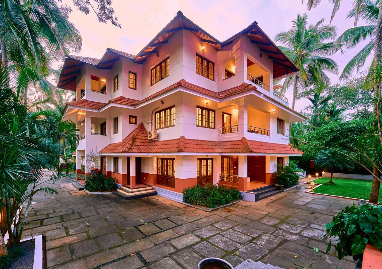 Ushasree Wayanad Heritage Premium Pool Resort By Voye Homes Ambalavayal Esterno foto